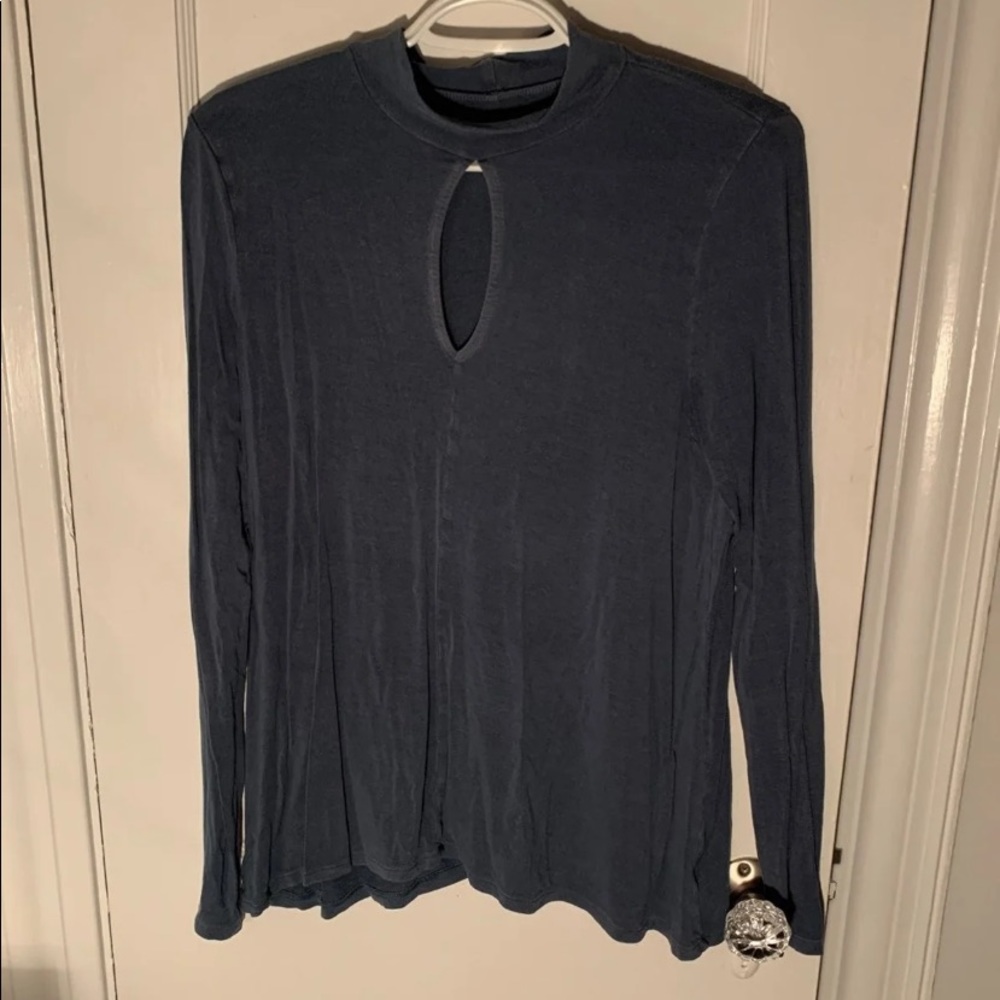 Long sleeve top